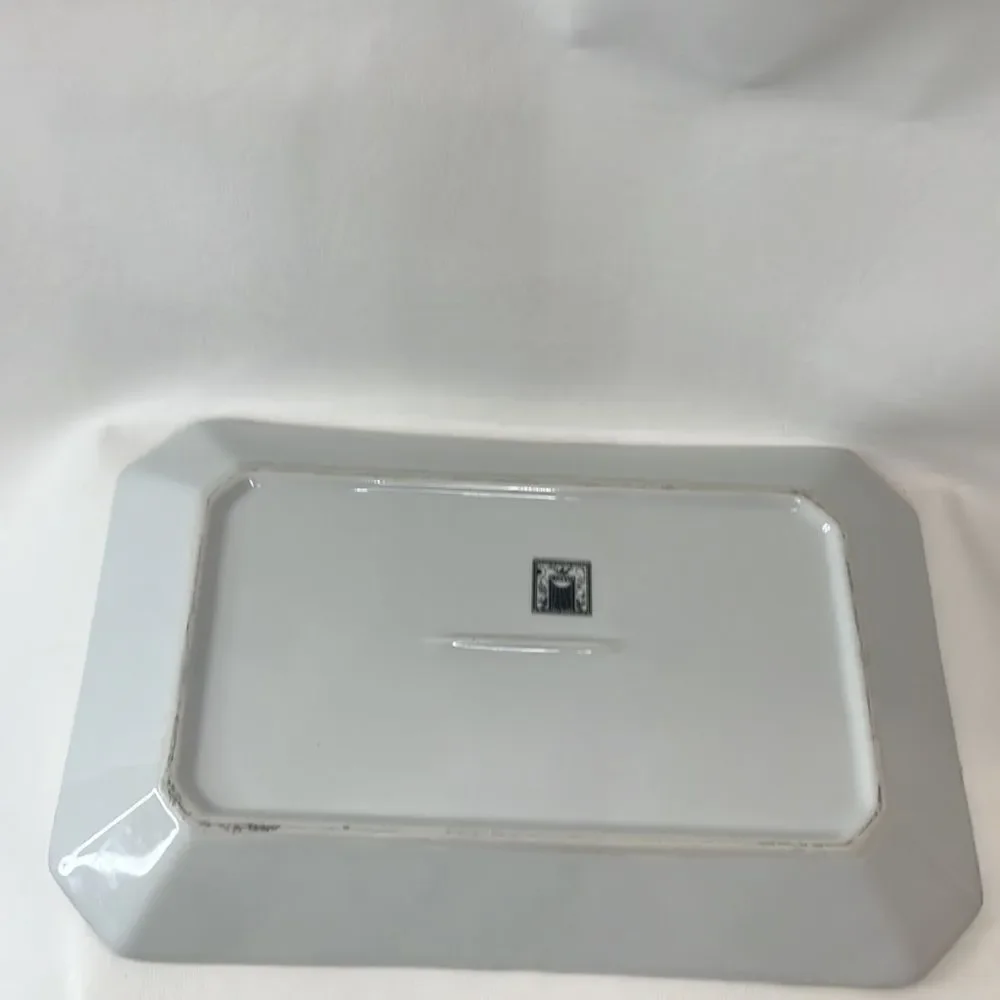 Garry’s Serving Platter Dried Fruit & Nuts 9 1/2 X 15 Inches Weigh 4 Pounds 7 Oz
